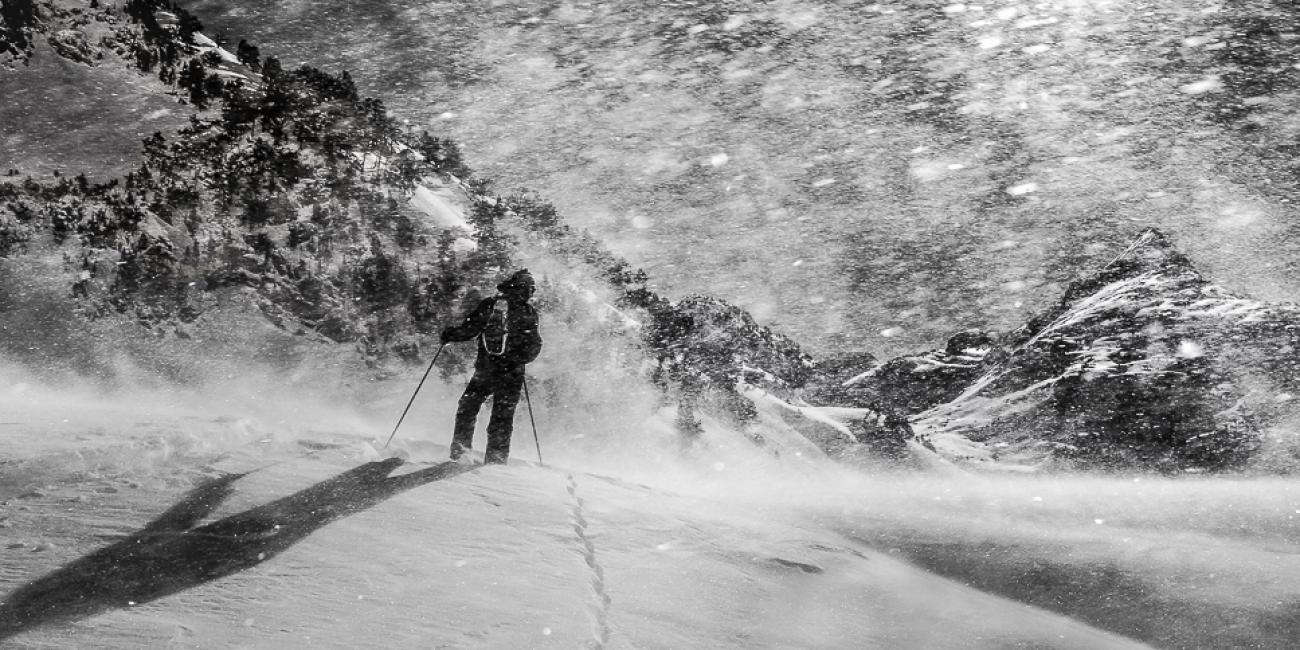 Fotografía de Pedro García Sáez para Nthephoto. Blizzard en Pirineos